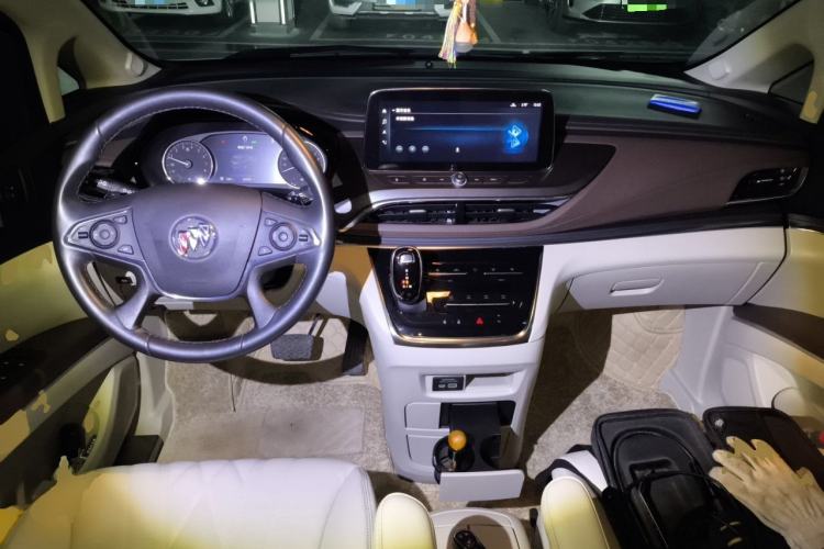 Used Buick GL8 2022 Land Business Class 652T Luxury Model
