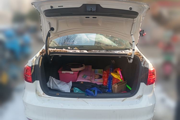 Used Volkswagen Sagitar 2015 1.6L Automatic Comfort Model
