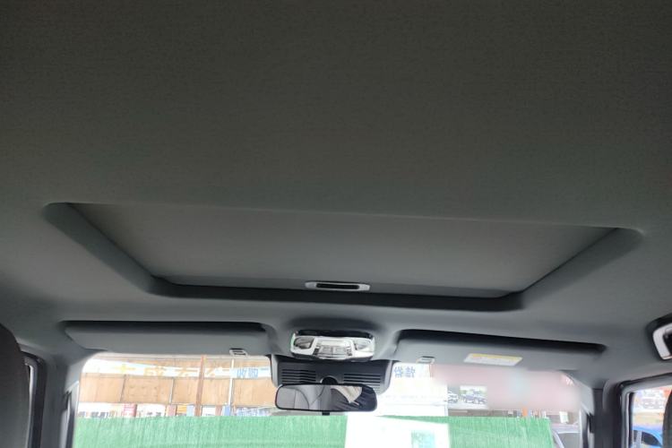 Used 212 T01 2024 2.0T Explorer Headliner