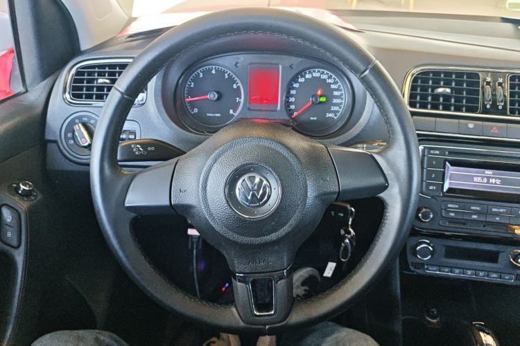 Used Volkswagen Polo 2013 1.6L Automatic Luxury Edition
