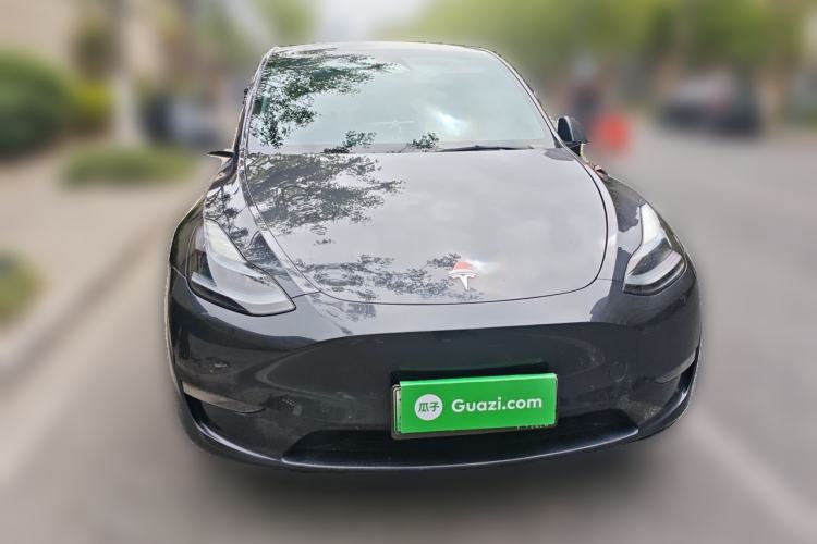 Used Tesla Model Y 2024 Long-Range All-Wheel-Drive Version