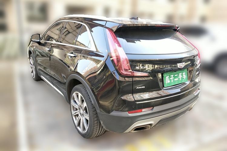 Used Cadillac XT4 2018 28T 4x4 Platinum Edition