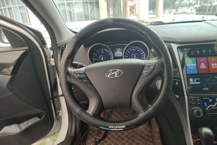 Used Hyundai Sonata 2014 2.0L Automatic Luxury Edition