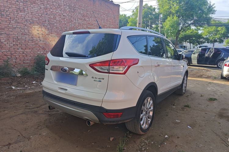 Used Ford Kuga 2015 2.0L GTDi Four-Wheel Drive Elite Model
