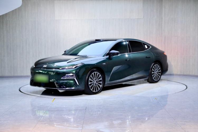 Used Geely Galaxy 8 2025 130km EM-P Starship Edition