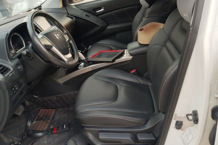 Used Luxgen U6 SUV 2015 1.8T Fashion Edition
