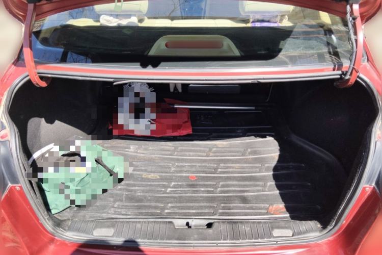 Used Buick Excelle 2011 1.6 LX-MT