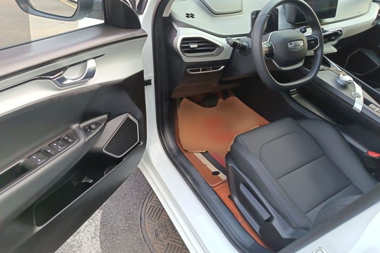 Used Geometry A 2024 500KM Travel Edition
