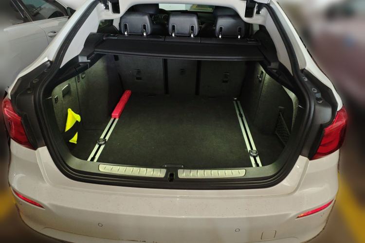 Used BMW 3 Series GT 2019 320i Sport Edition