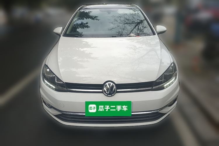 Used Volkswagen Golf 2020 Zhiai Edition 200TSI DSG Comfortable & Ambitious Version
