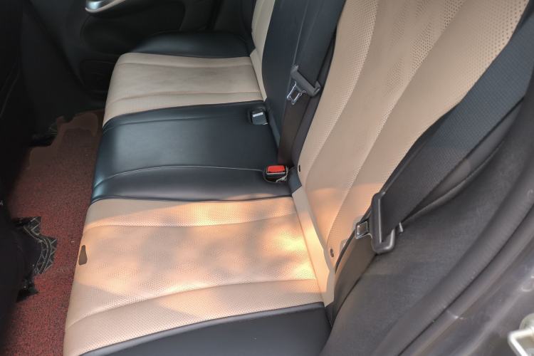 Used BYD Dolphin 2023 420 km Free Version
