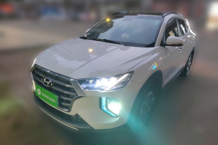 Used Hyundai Tucson 2019 280TGDi Dual-Clutch Two-Wheel Drive Fashion Edition China VI Standard