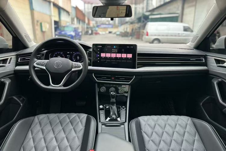 Used Volkswagen Sagitar 2024 300TSI DSG Excellence Edition
