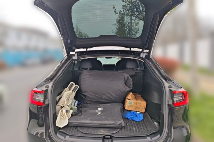 Used Tesla Model Y 2024 Rear-Wheel-Drive Version Trunk