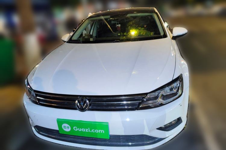 Used Volkswagen Lamando 2018 280TSI DSG Comfort Edition
