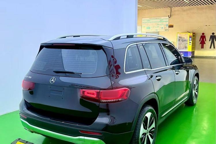 Used Mercedes-Benz GLB 2022 Updated GLB 200 Fashion Edition