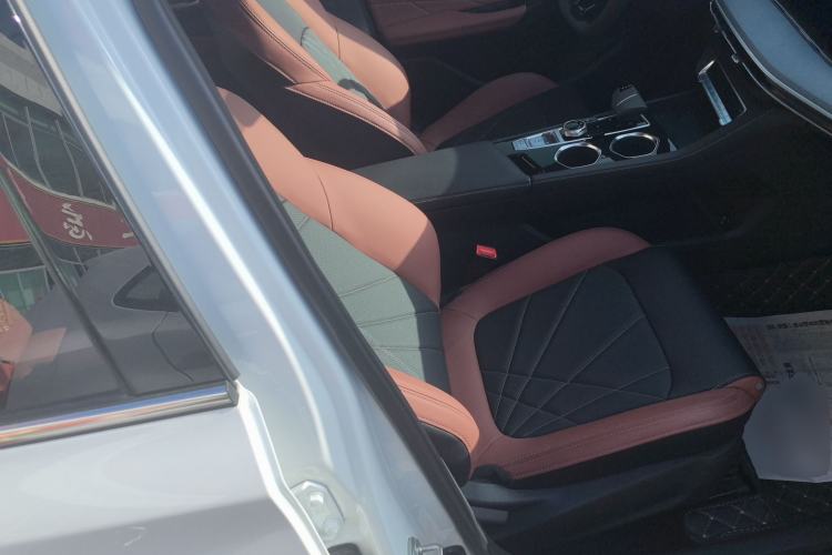 Used Changan Eado 2023 Changan Edition PLUS Blue Whale NE 1.4T GDI DCT Prestige Version