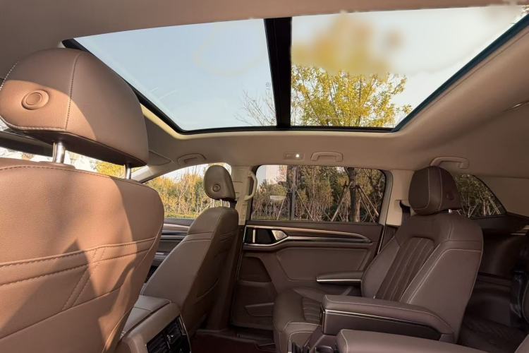 Used Volkswagen Viloran 2020 330TSI Luxury Edition