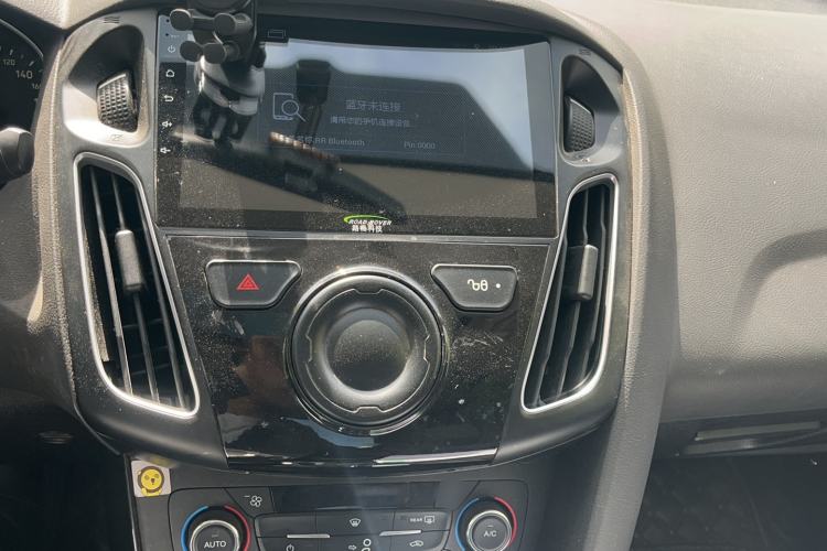 Used Ford Focus 2015 Sedan 1.6L Automatic Trend Model Audio And AC Panel