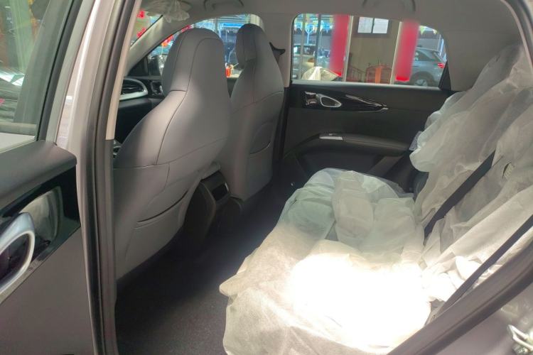 Used Geely Galaxy Geome 2026 Model 310km Youth Edition Left Rear Seat