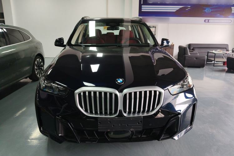 Used BMW X5 2023 xDrive 30Li Luxury M Sport Night Edition Package
