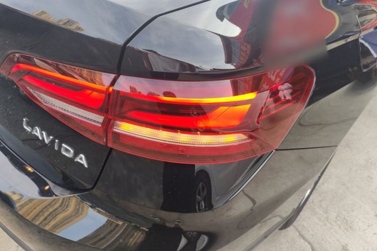 Used Volkswagen Lavida 2023 1.5L Automatic De Yi Edition