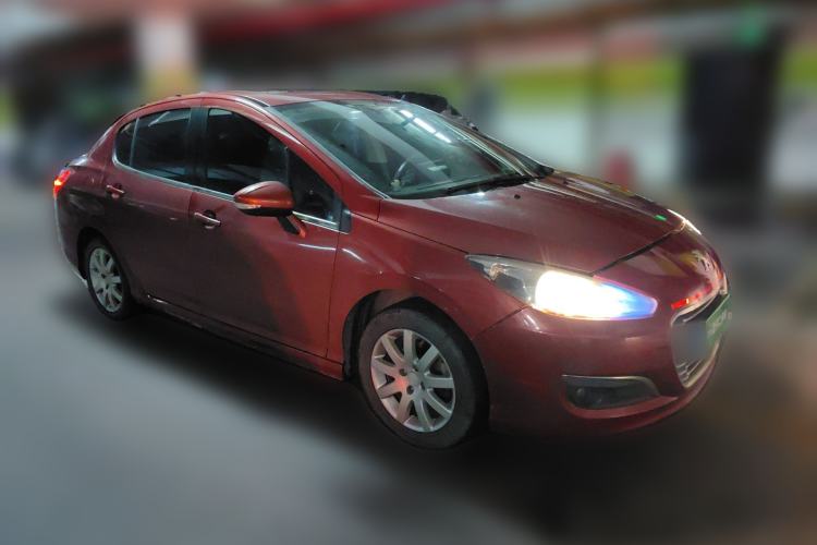 Used Peugeot 308 2014 Enjoyment Edition Classic 1.6L Automatic Fashion Model Front Right 45 Deg