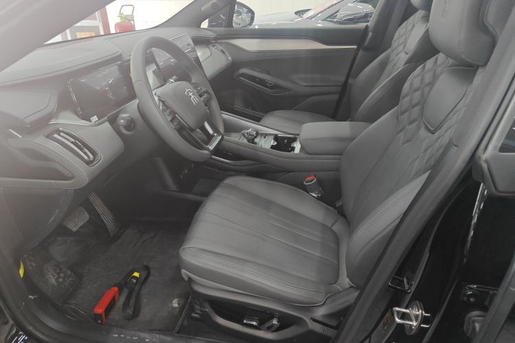 Used BYD Song L EV 2025 662 km Ultra-Range Version Left Front Seat