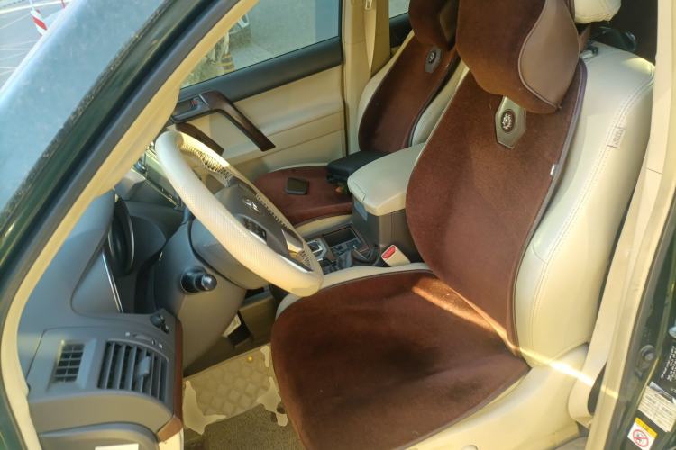 Used Toyota Prado 2014 2700 TX 7-Seater Middle East Version Left Front Seat