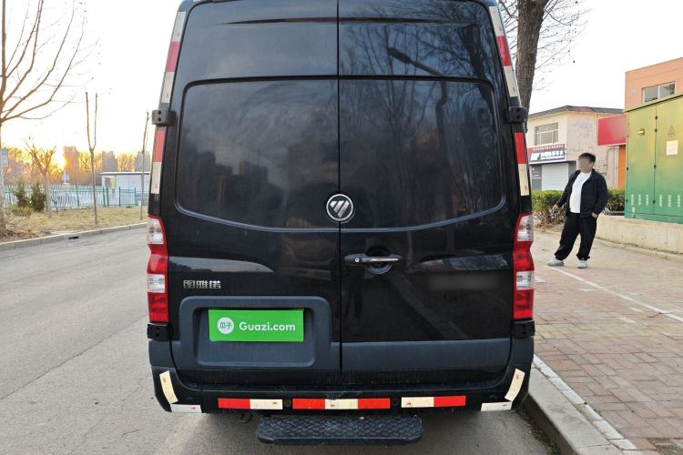 Used Foton Toano 2023 2.0T Manual Jixiang Van Long Wheelbase Mid-Height Rear Single Tire 3-Seater
