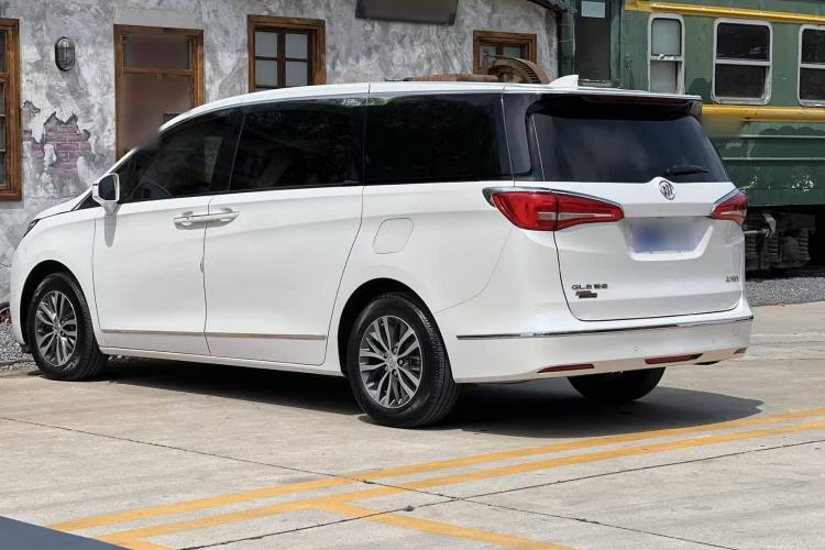 Used Buick GL8 2017 ES 28T Luxury Model China V Standard Exterior 3