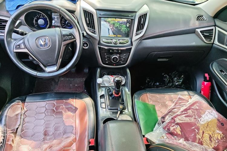 Used CHANGAN CS75 2017 Shangku Edition 1.5T Manual ZhiXiang Model
