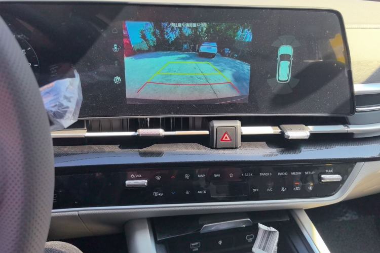 Used Kia Sportage (Chinese Domestic Model) 2025 1.5T Two-Wheel Drive Prestige Edition