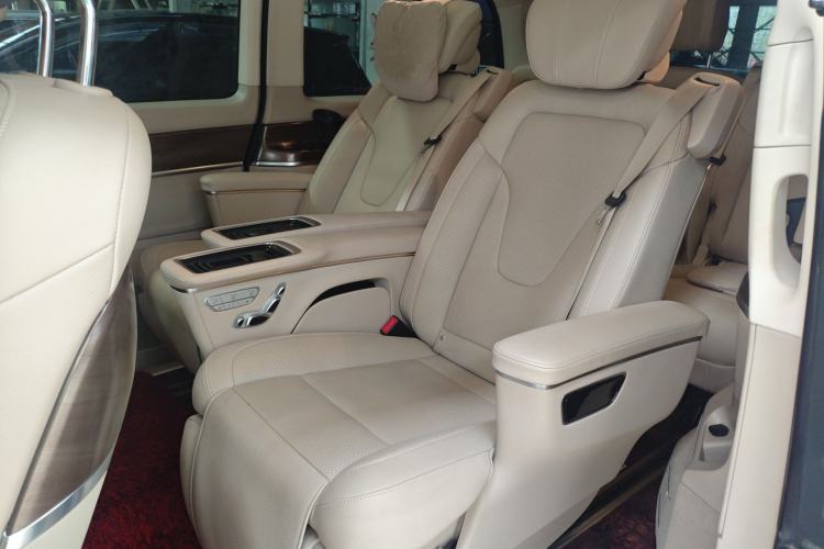 Used Mercedes-Benz V-Class 2021 V 260 Prestige Edition
