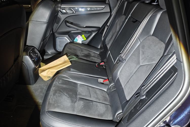 Used Porsche Macan 2017 Macan 2.0T Left Rear Seat