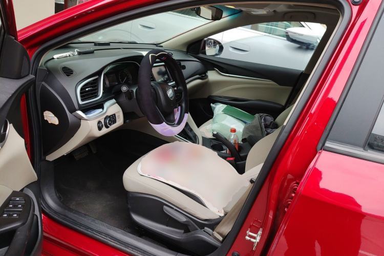 Used Buick GT 2015 15N Automatic Elite Version
