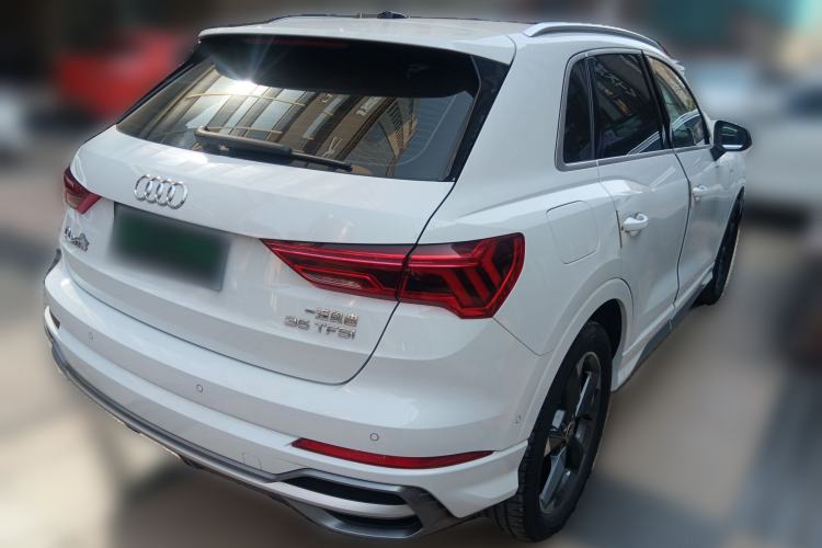 Used Audi Q3 2023 35 TFSI Fashion Dynamic Model (1.5T)
