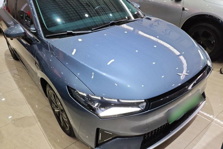 Used XPeng P5 2021 460G Front Right 45 Deg