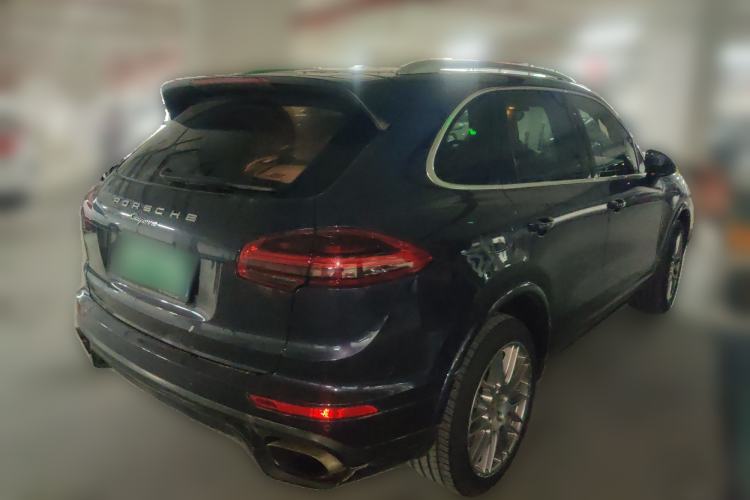 Used Porsche Cayenne 2016 Cayenne Platinum Edition 3.0T