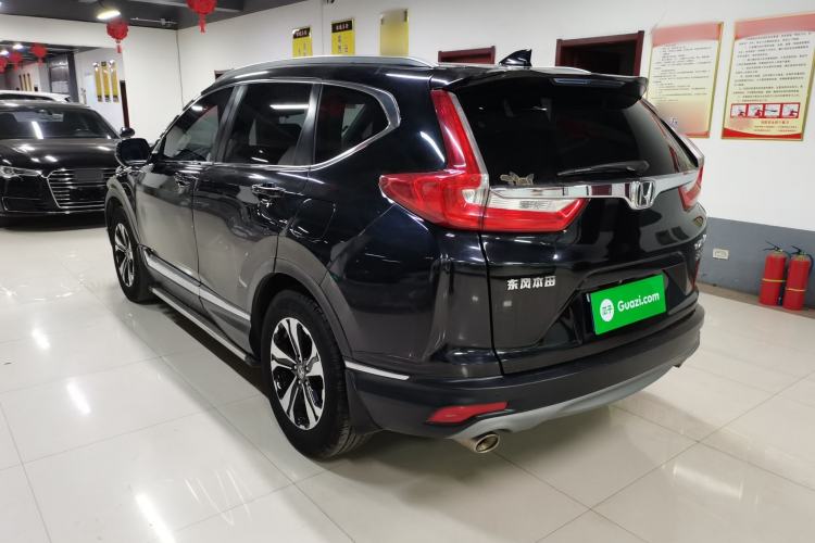 Used Honda CR-V 2017 240TURBO CVT Front-Wheel Drive Fashion Edition
