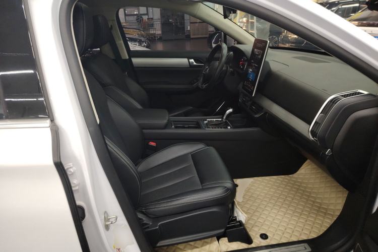 Used BYD Tang 2018 2.0T Automatic SmartConnect Luxury 7-Seater China V Emission Standard