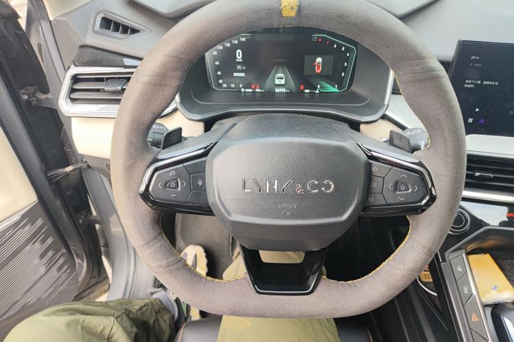 Used Lynk & Co 06 2020 1.5T Type Plus
