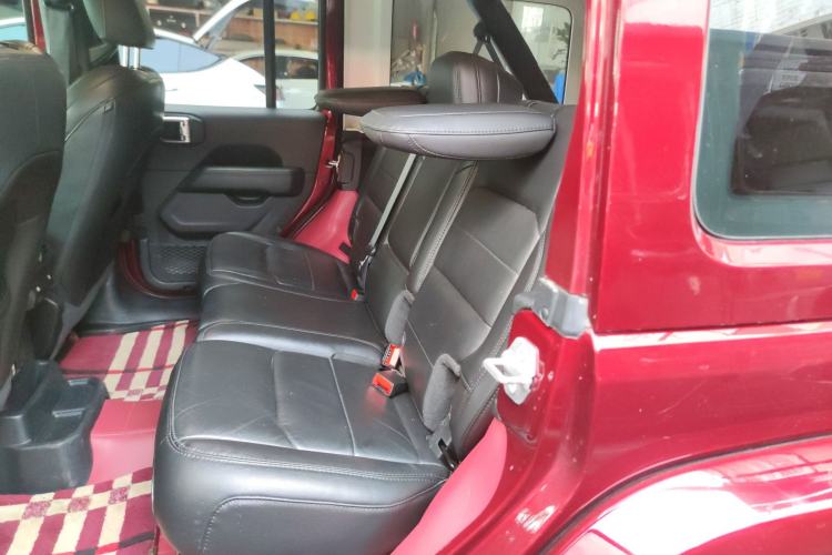 Used Jeep Wrangler 2021 2.0T Sahara Four-Door Edition