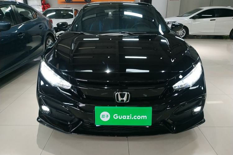 Used Honda Civic 2021 HATCHBACK 220TURBO CVT Trendy Cool Edition
