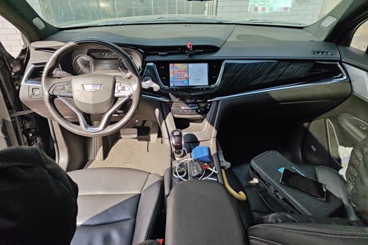 Used Cadillac XT6 2022 2.0T Six-Seater Four-Wheel-Drive Luxury Standard Edition
