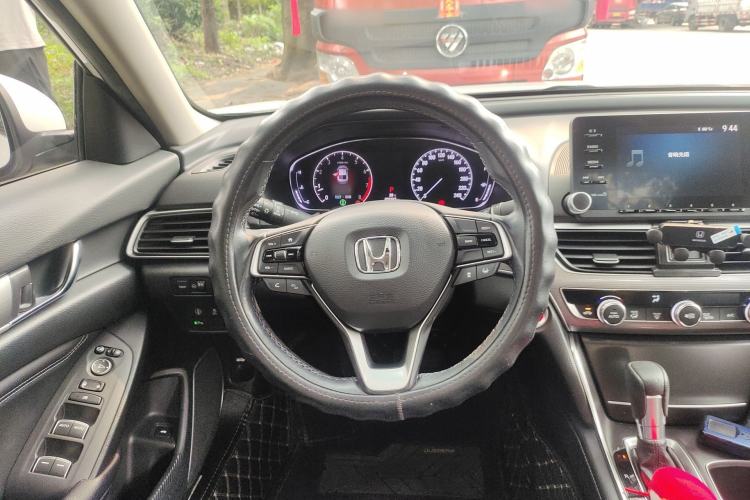 Used Honda Accord 2018 260TURBO Luxury Edition China V Emission Standard
