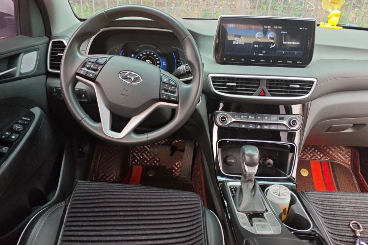 Used Hyundai Tucson 2020 280TGDi Two-Wheel-Drive GLS Fashion Edition China VI Standard