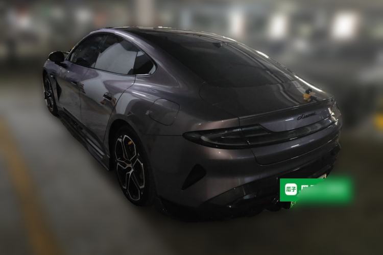 Used Xiaomi Auto SU7 2024 Rear-Drive Ultra-Long Range Advanced Pro-Level Intelligent Driving Version Rear Left 45 Deg