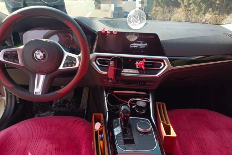 Used BMW 3 Series 2021 Second Facelift 320Li M Sport Package Center Console