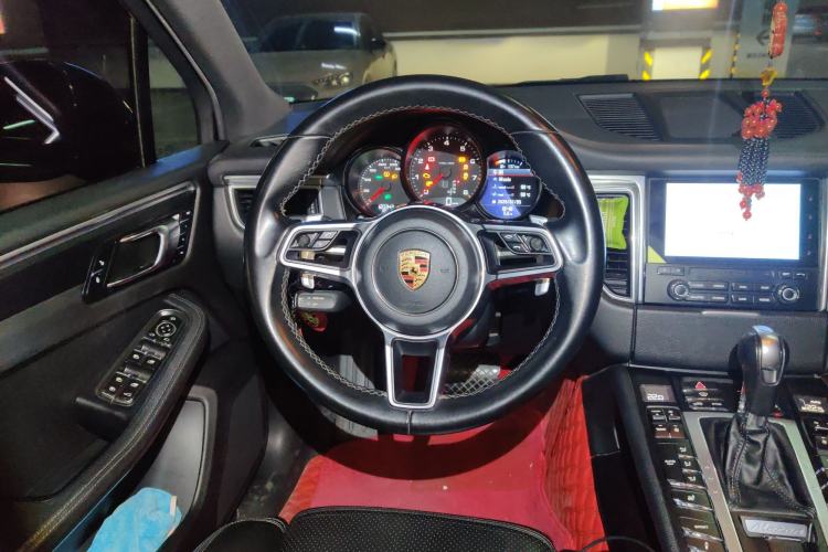 Used Porsche Macan 2017 Macan 2.0T